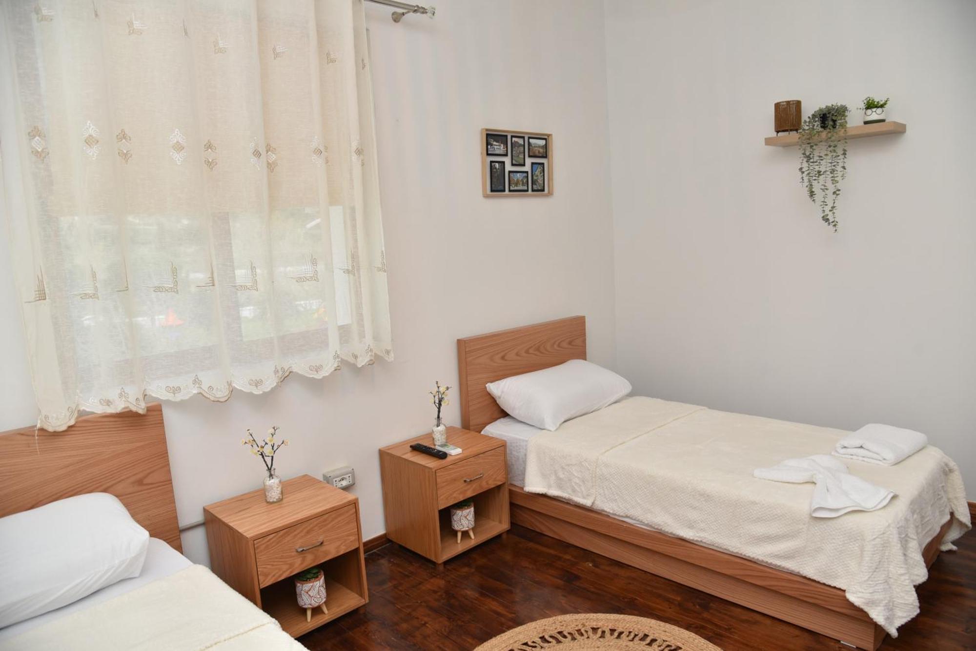 Woodland Apartment Berat Exterior photo